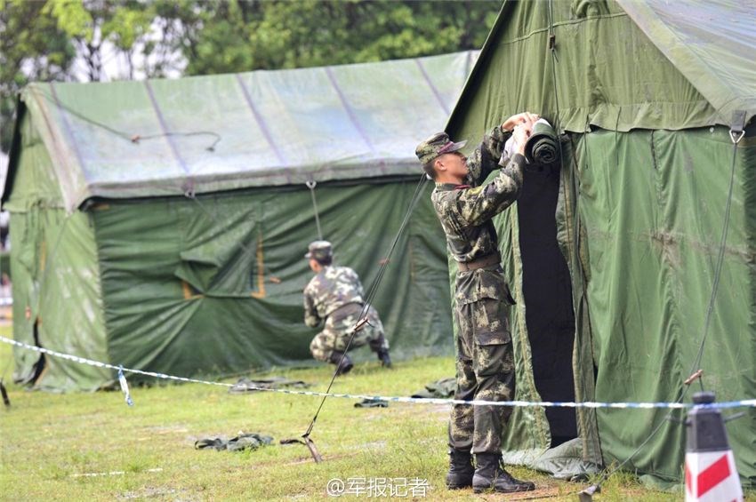 彭泽充气迷彩帐篷